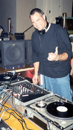 00092302.jpg [9/23/2000]