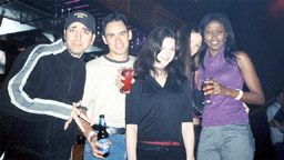 00110401.jpg [11/4/2000]