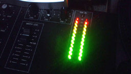 01020905.jpg [2/9/2001]