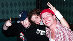 01100602.jpg [10/6/2001]